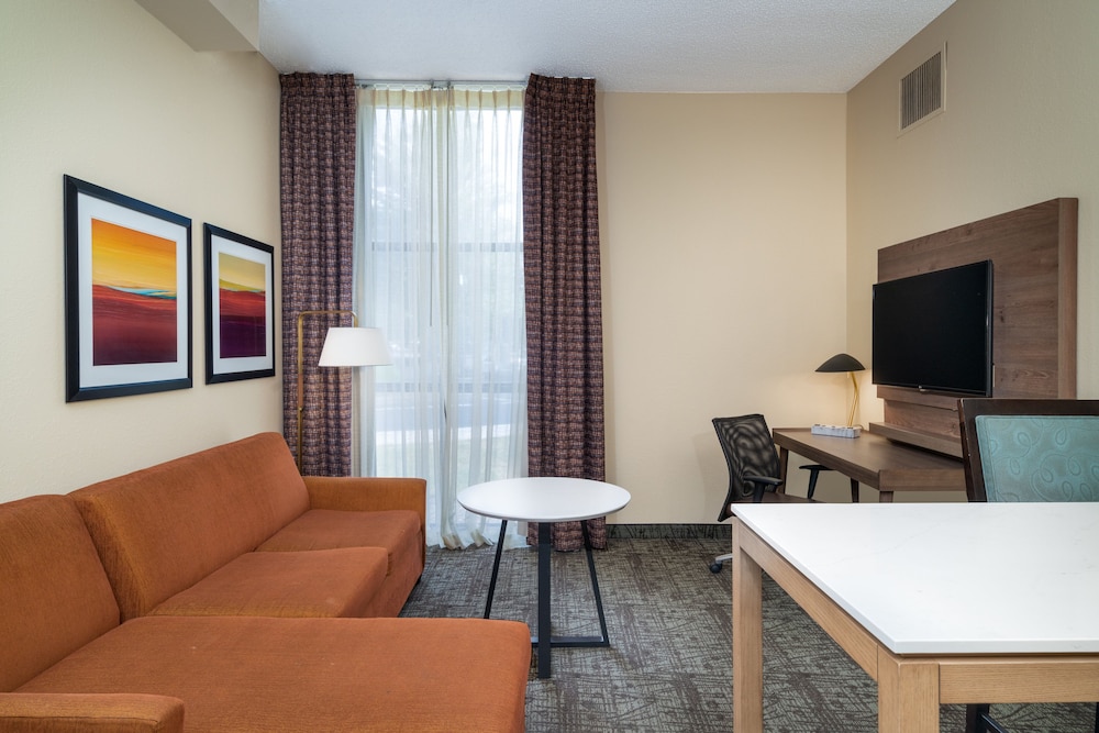 Staybridge Suites Memphis-Poplar Ave East 38/73