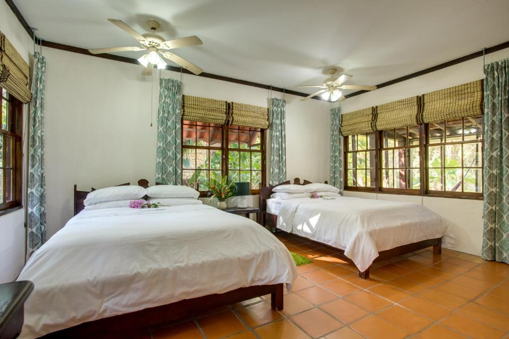 2 Bedrooms, Casita