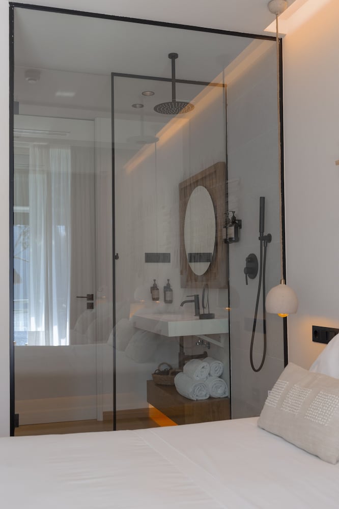 Malates Slow Boutique Hotel 46/50