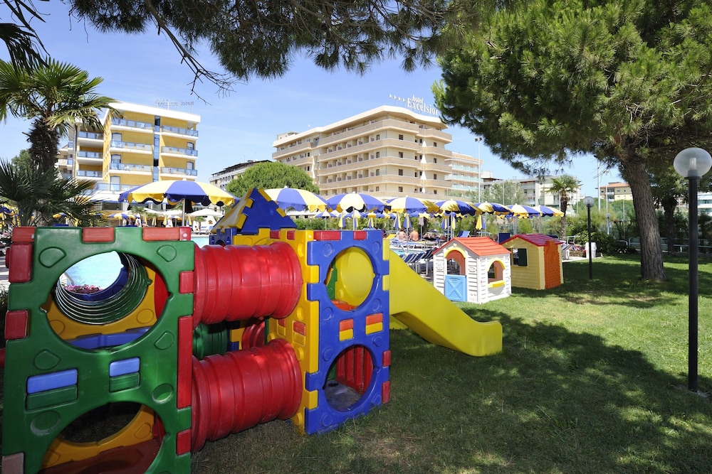 Hotel Bellevue Bibione 51/54