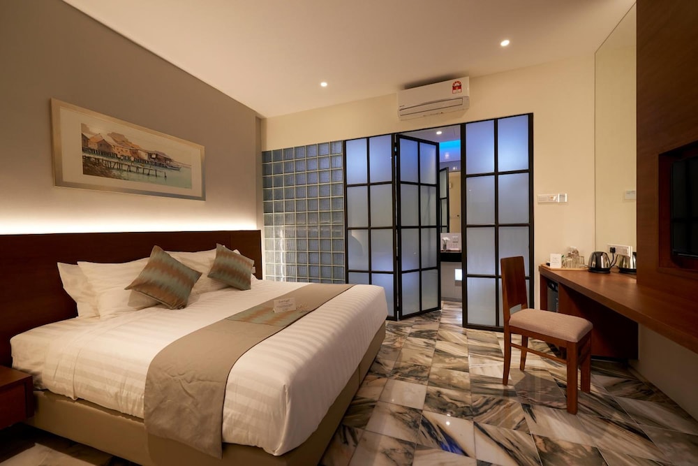 Macalister Terraces Hotel 11/37