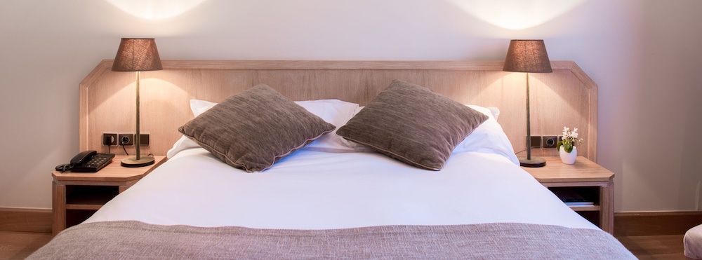Relais Du Silence Le Grand Hotel D Uriage 18/36
