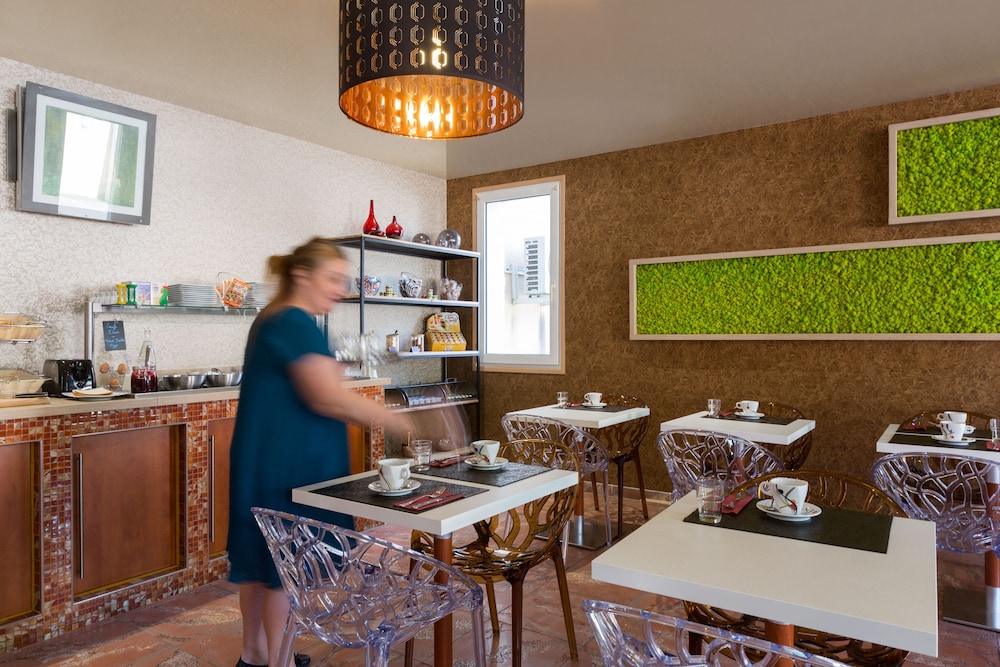 Hotel the Originals Sens Archotel 59/75
