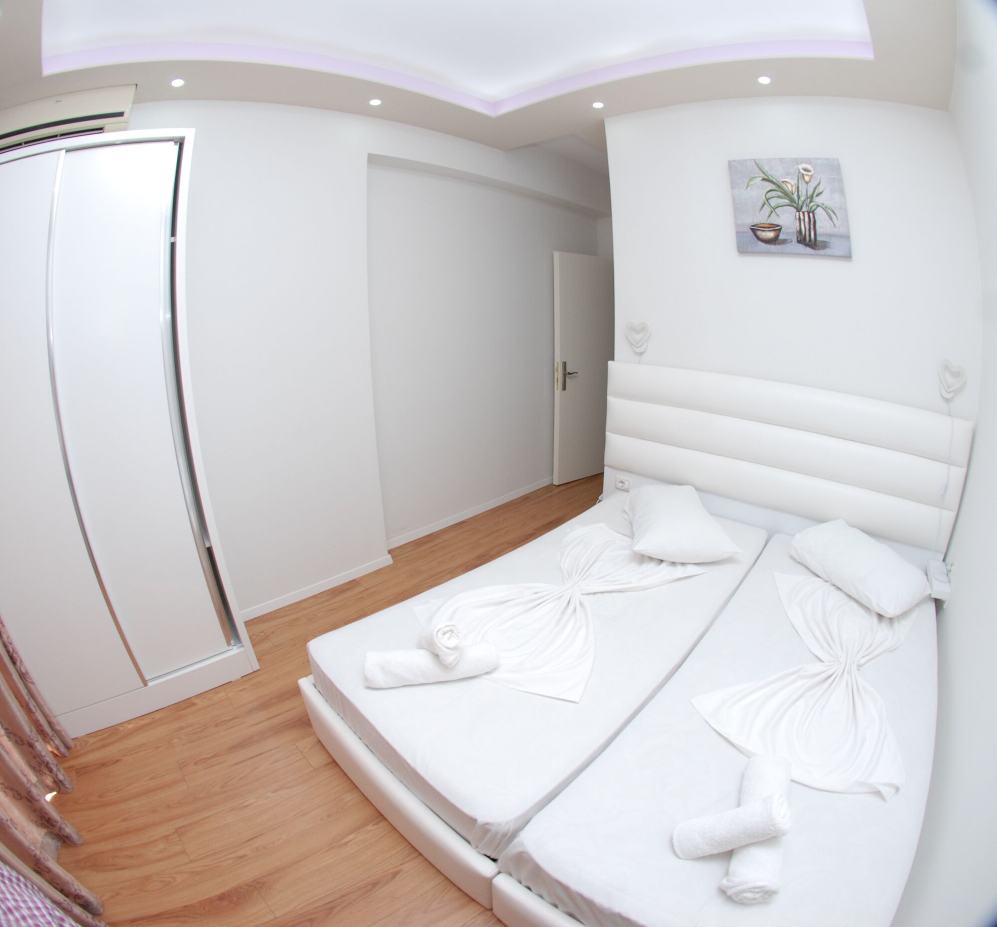 ROOM, DOUBLE OR TWIN BED, SEA VIEW