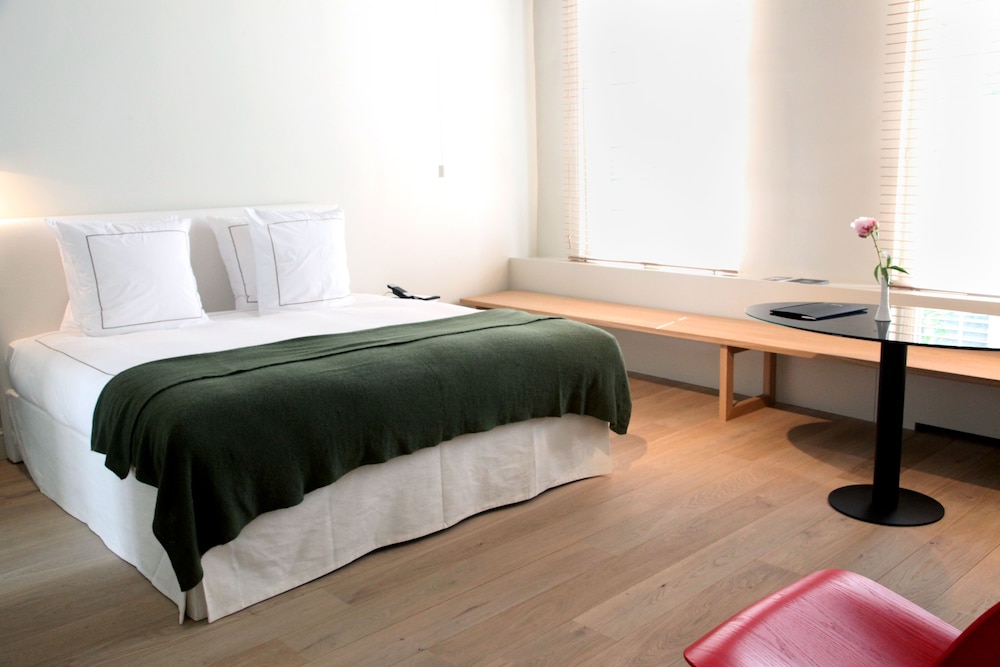 Hotel Julien 25/42