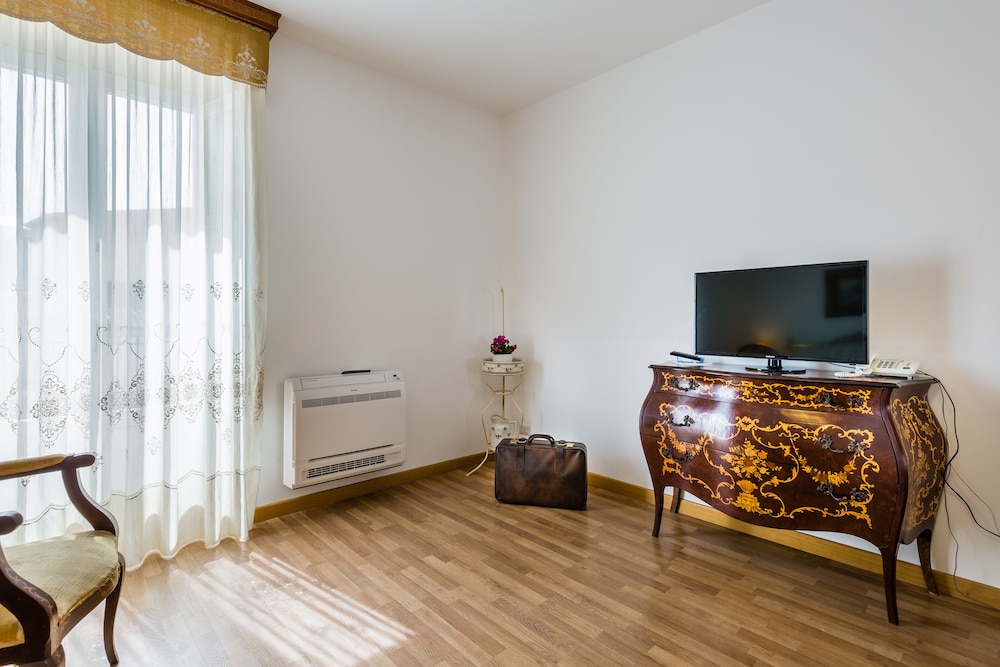 Scicli Albergo Diffuso 10/50