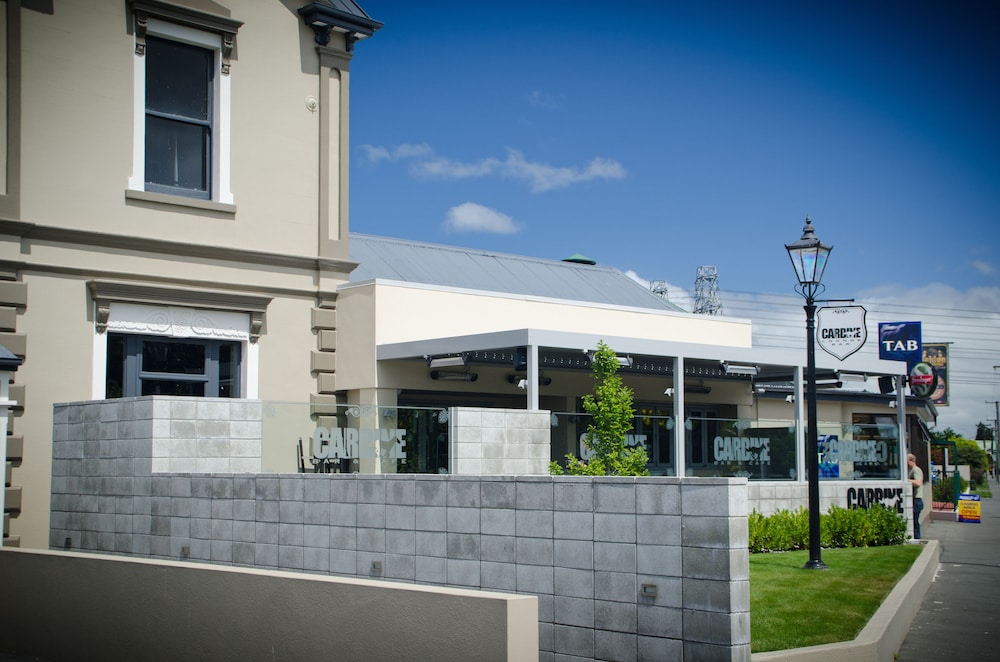 The Racecourse Hotel & Motorlodge 3/53