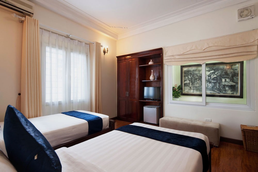 Hanoi Golden Moon Hotel 14/38