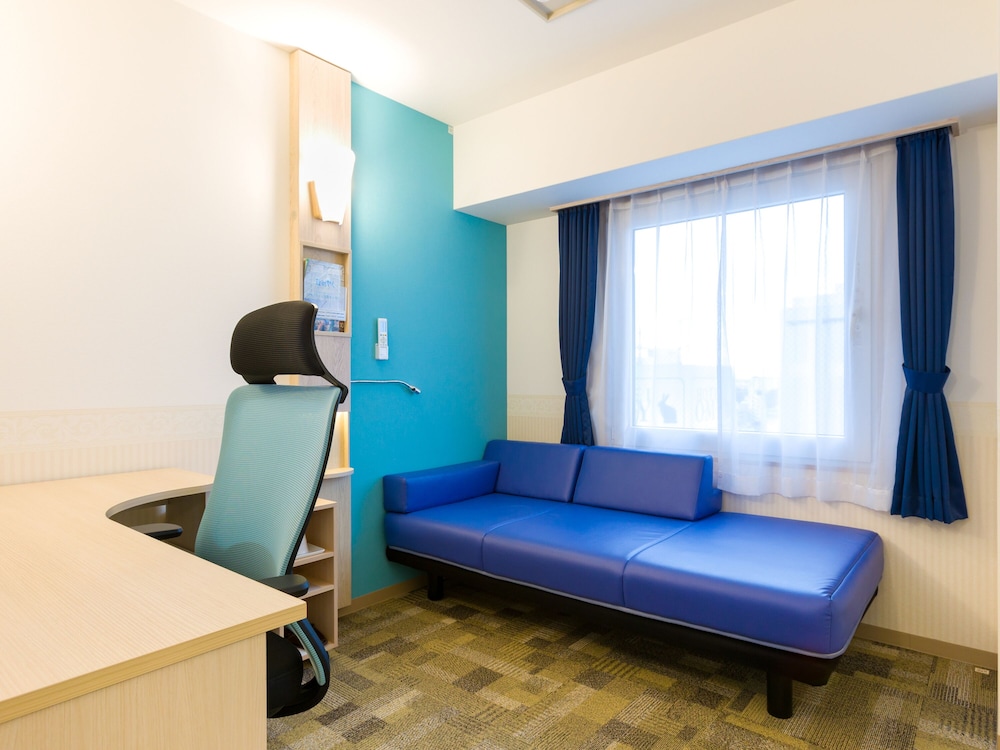 Toyoko Inn Omiyaeki Higashiguchi 42/48