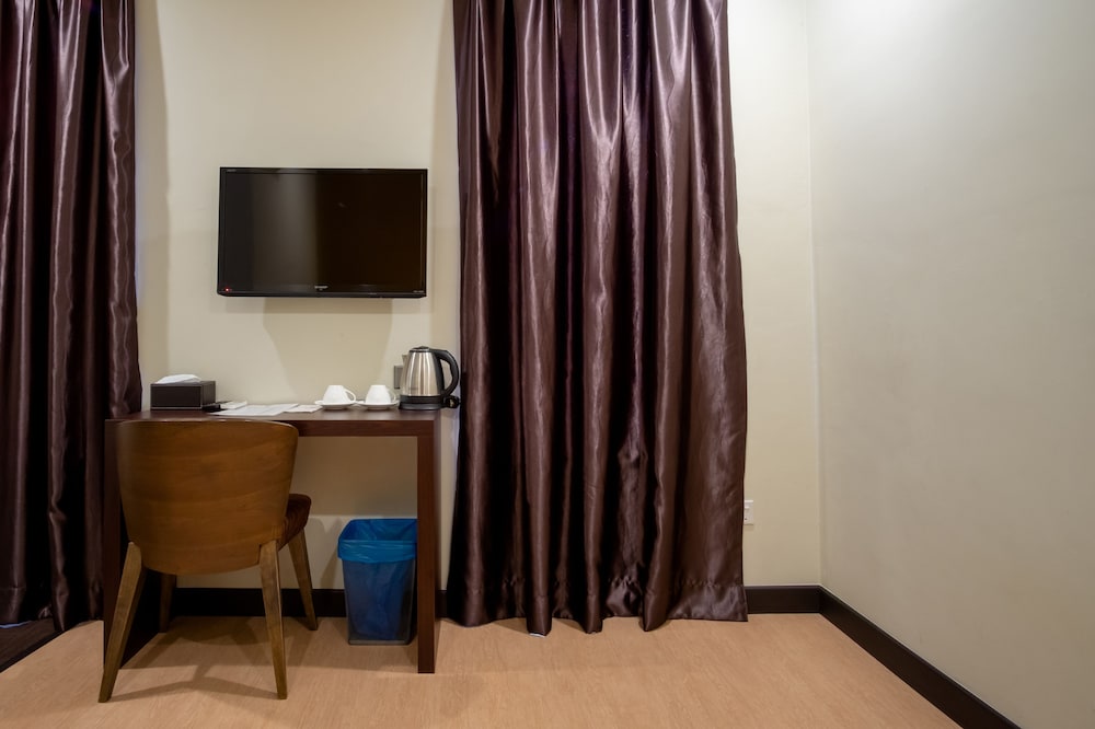Orkid Inn Mahkota Cheras 44/47