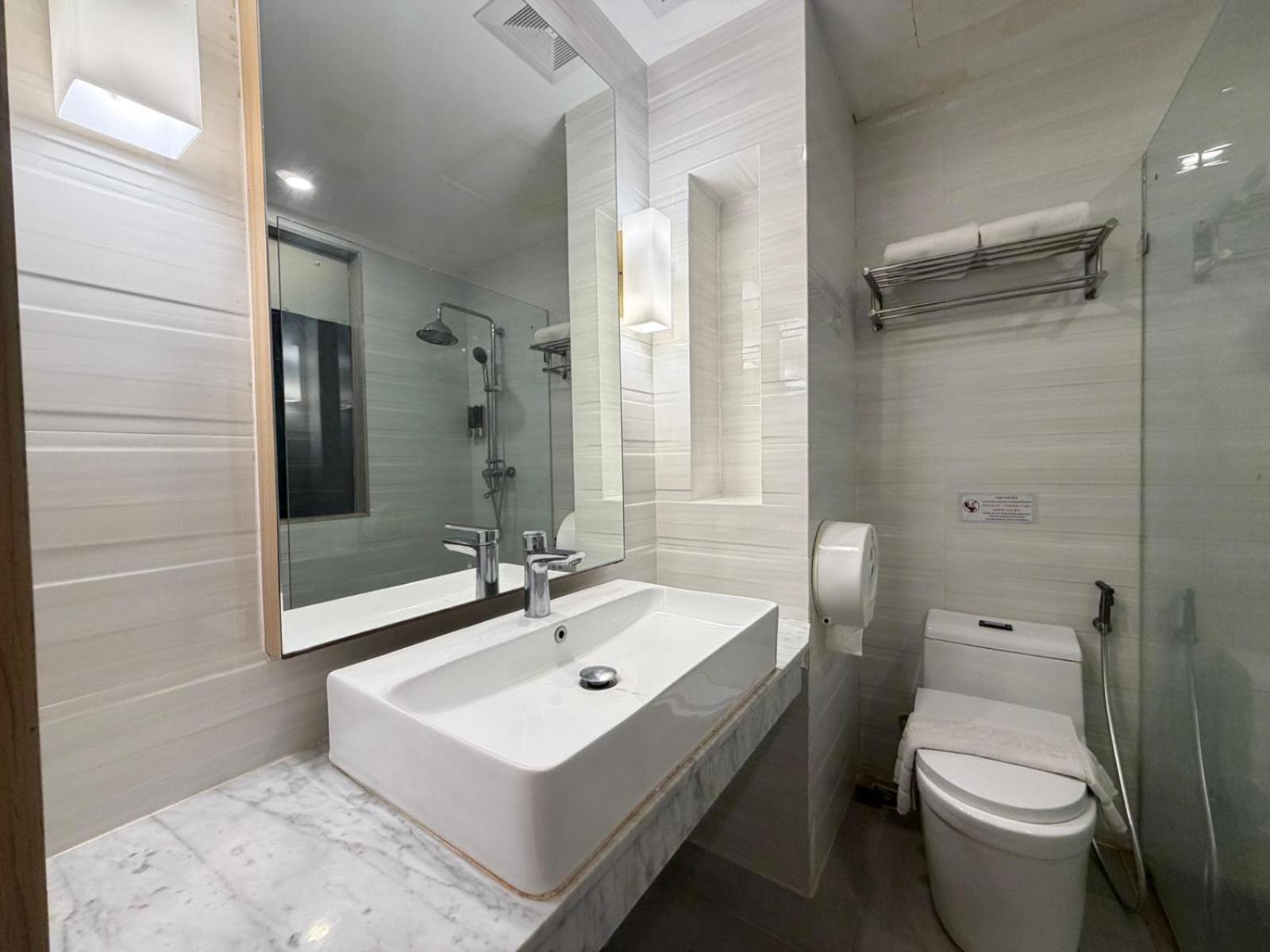 Palette Luxe Jomtien Beach Pattaya 25/32