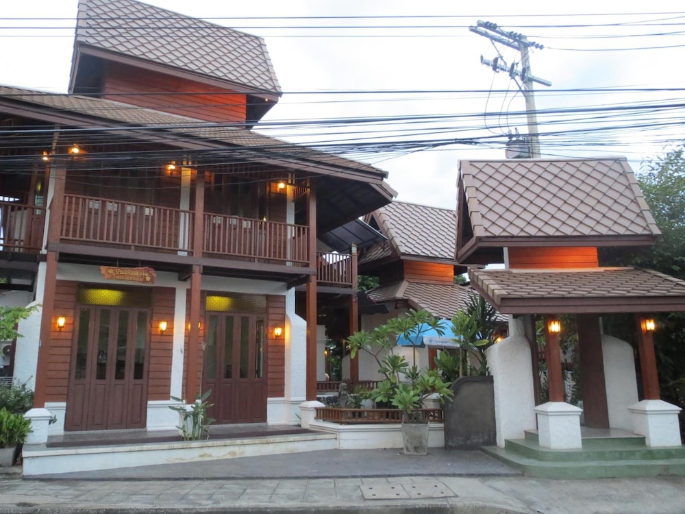 Baanlek Home Stay 2/54