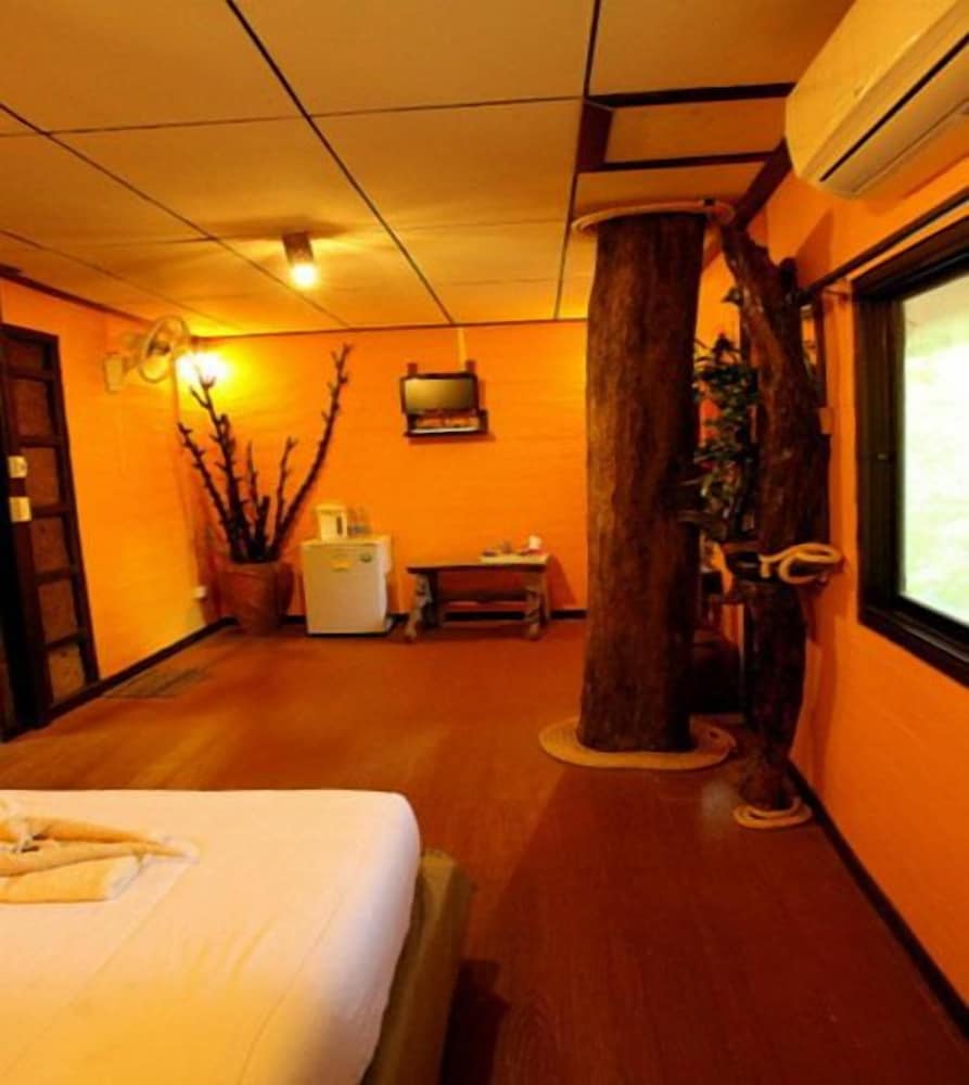 Khao Sok Tree House 17/50