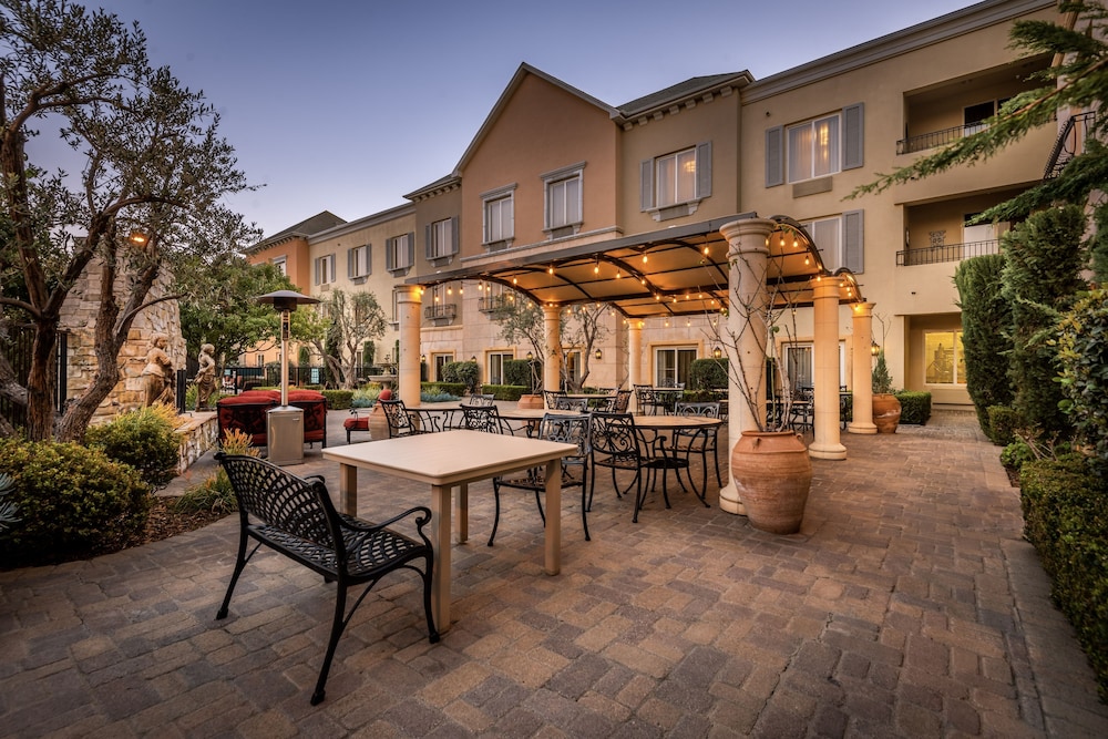 Ayres Hotel Seal Beach 25/36