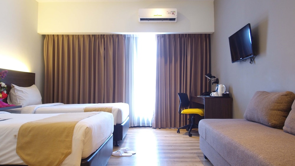 Yunna Hotel Lampung 12/50