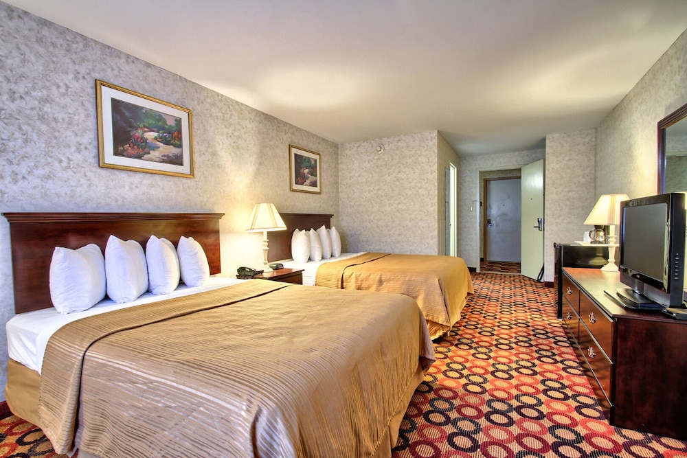 Quality Inn Enola - Harrisburg 10/60