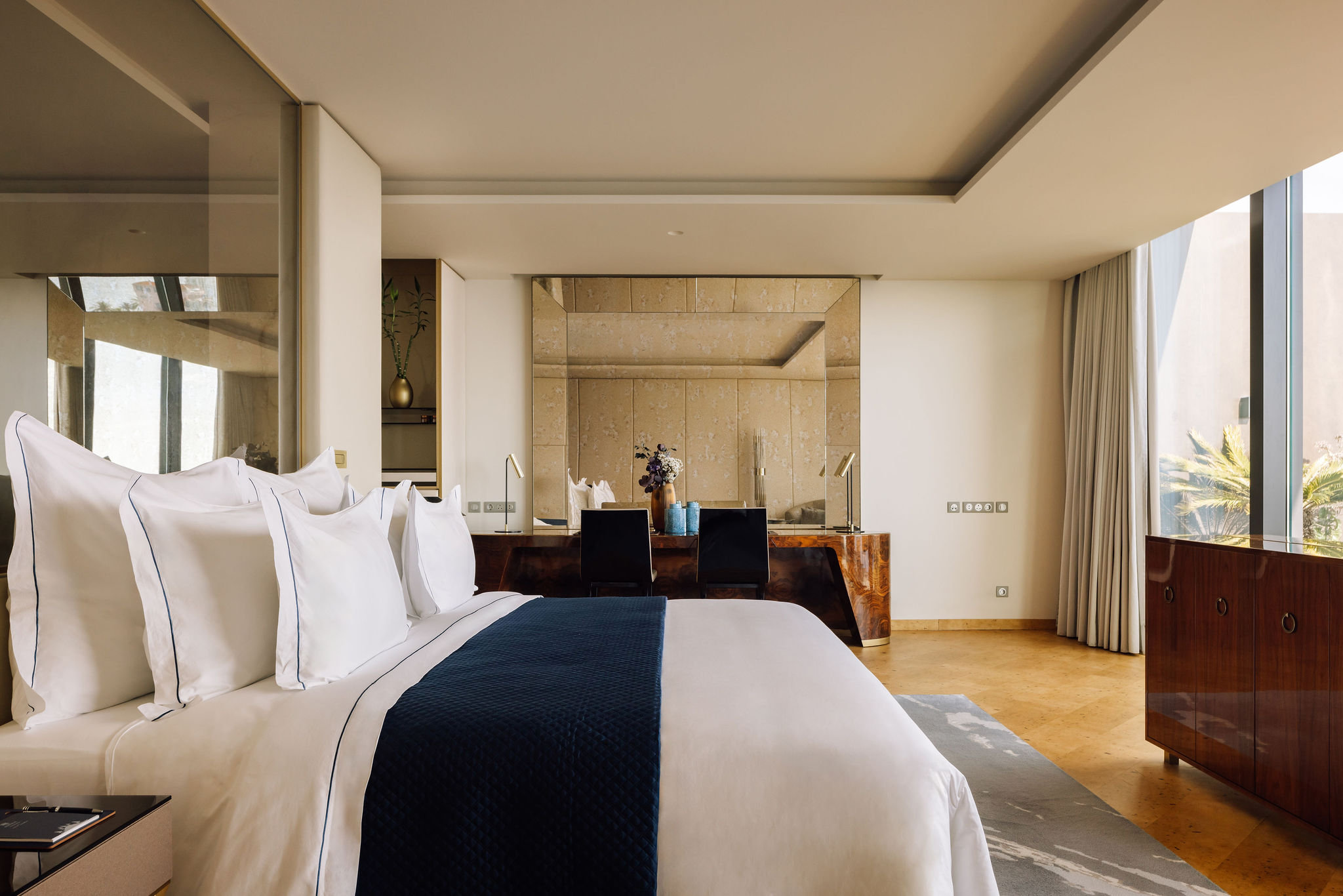The Reserve by Savoy Signature 22/65