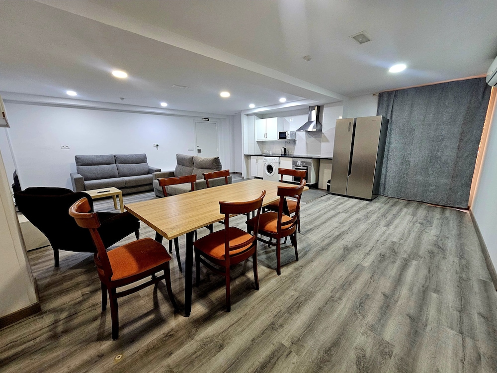 Apartamentos Maja 37/48