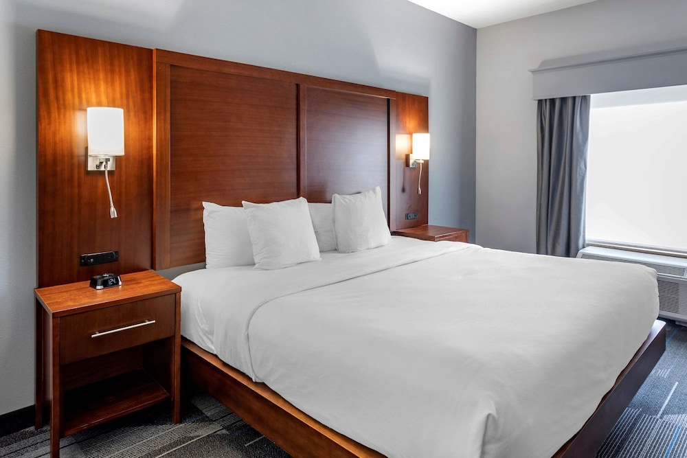 Comfort Suites Olive Branch - Memphis South 11/43