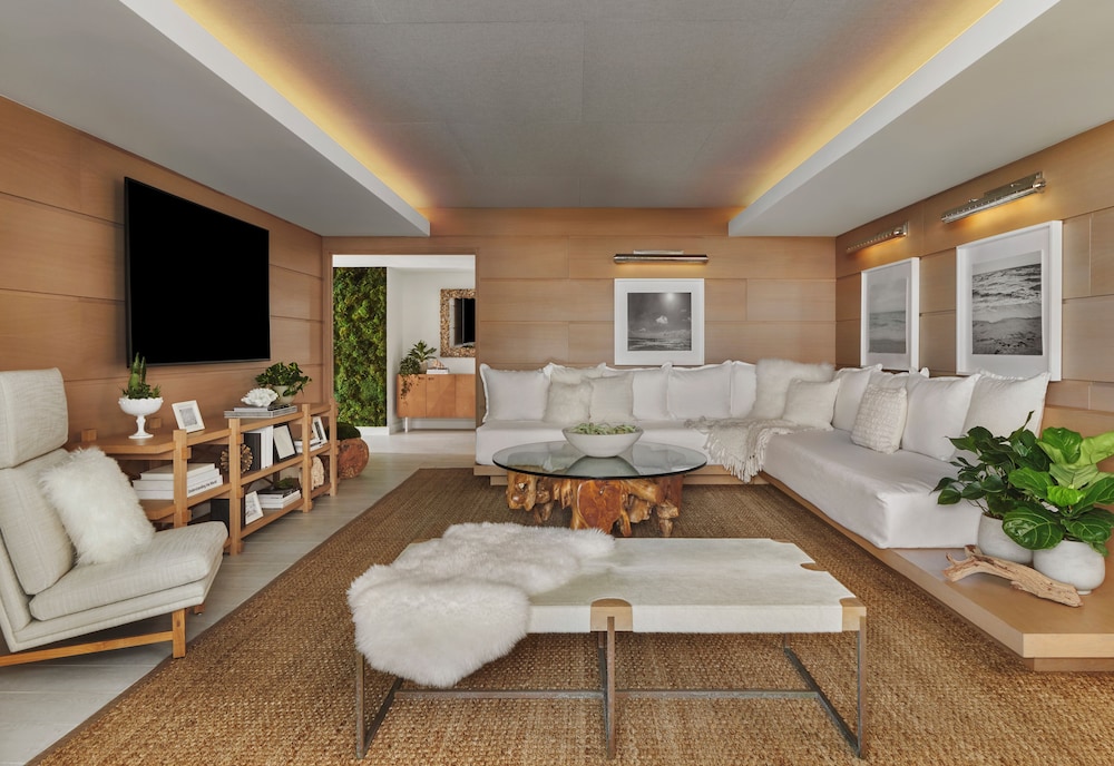 1 Hotel South Beach 49/71