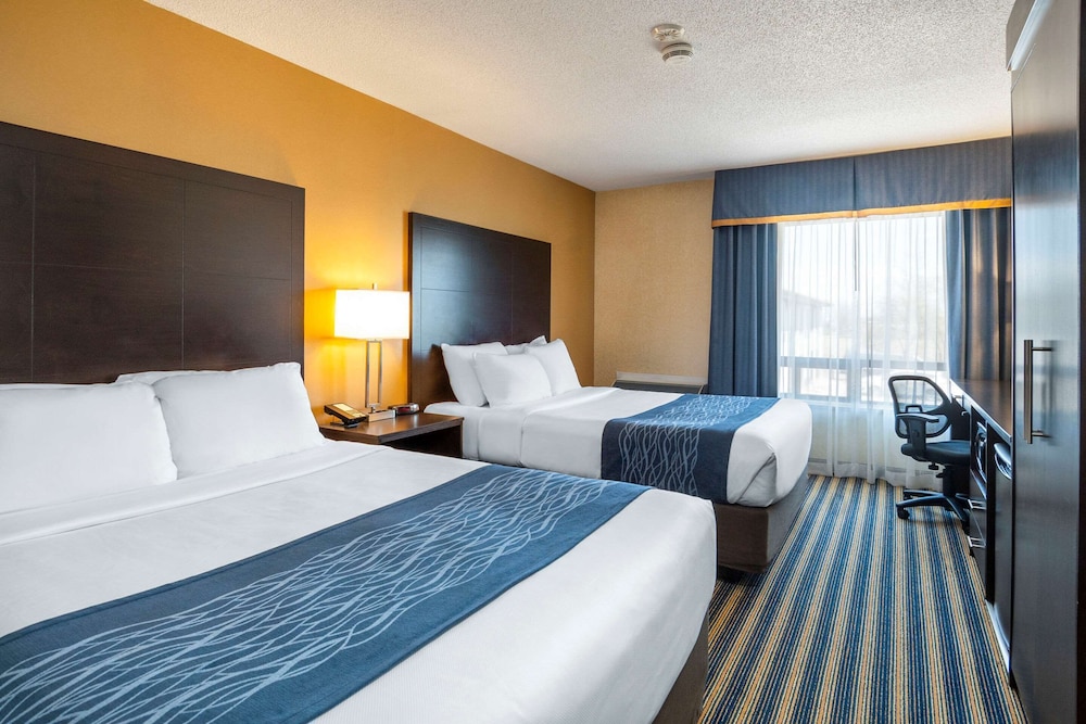 Comfort Inn St. Thomas 14/42