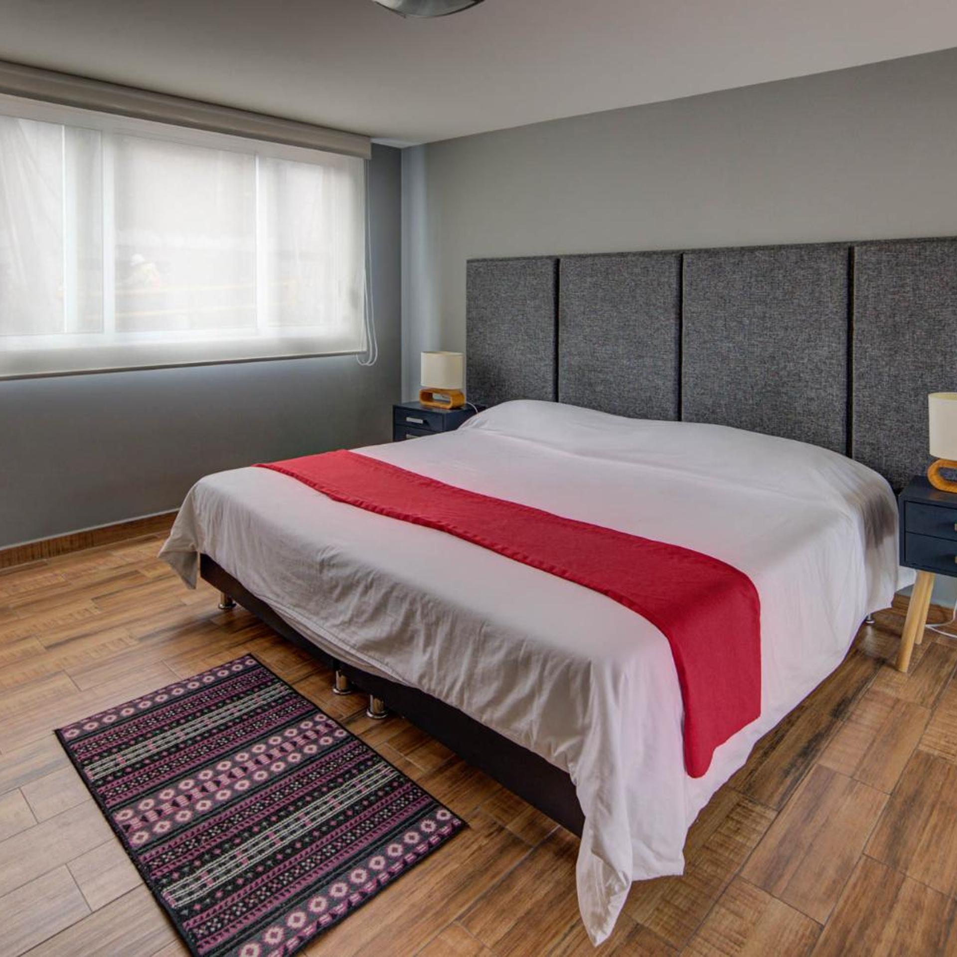 1 Bedroom, Apartment, Street View