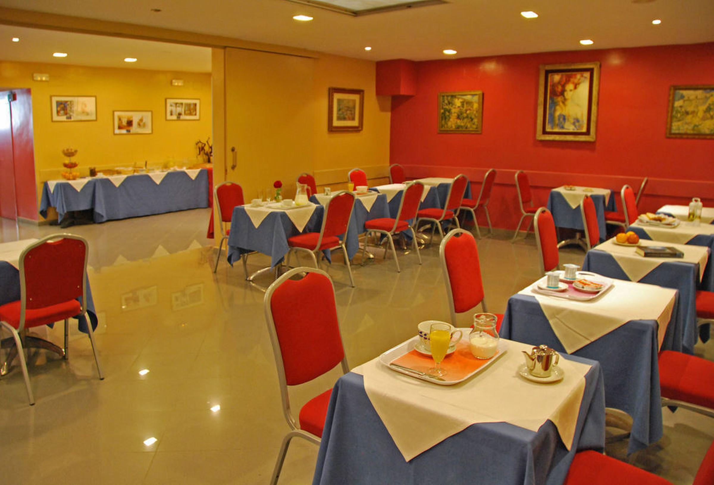 Hotel Piccadilly Sitges 14/19