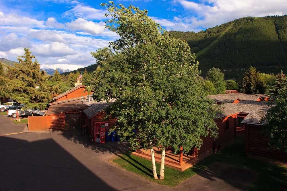 Cowboy Village Resort 61/69