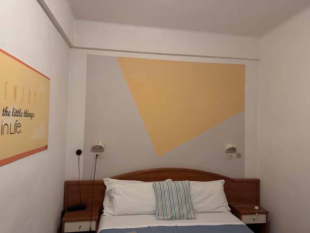 Smart, Budget, Double Bed