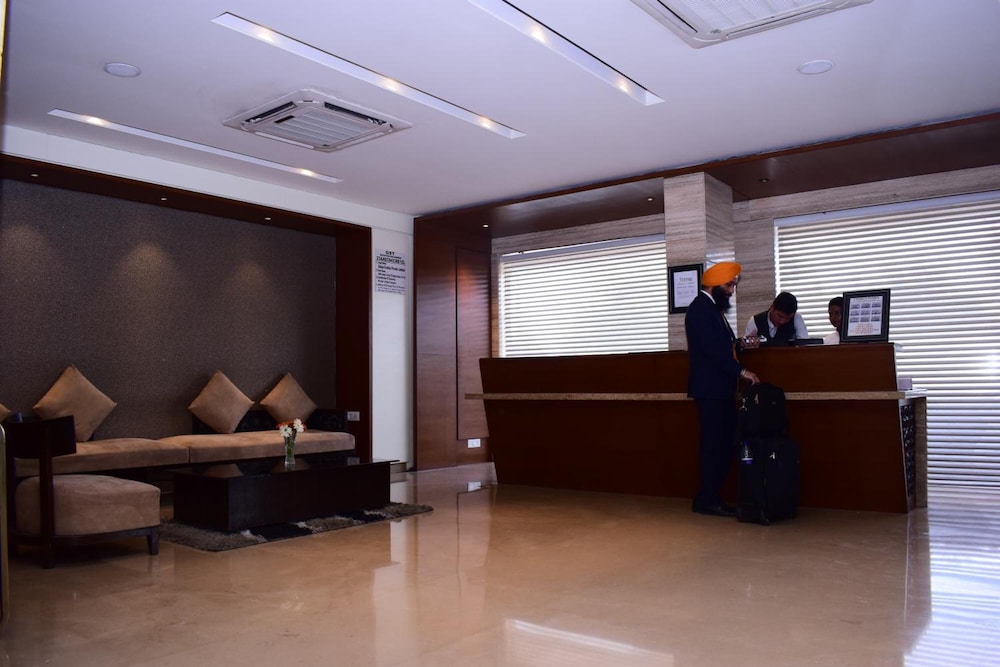 Kyriad Hotel Indore by OTHPL 12/61