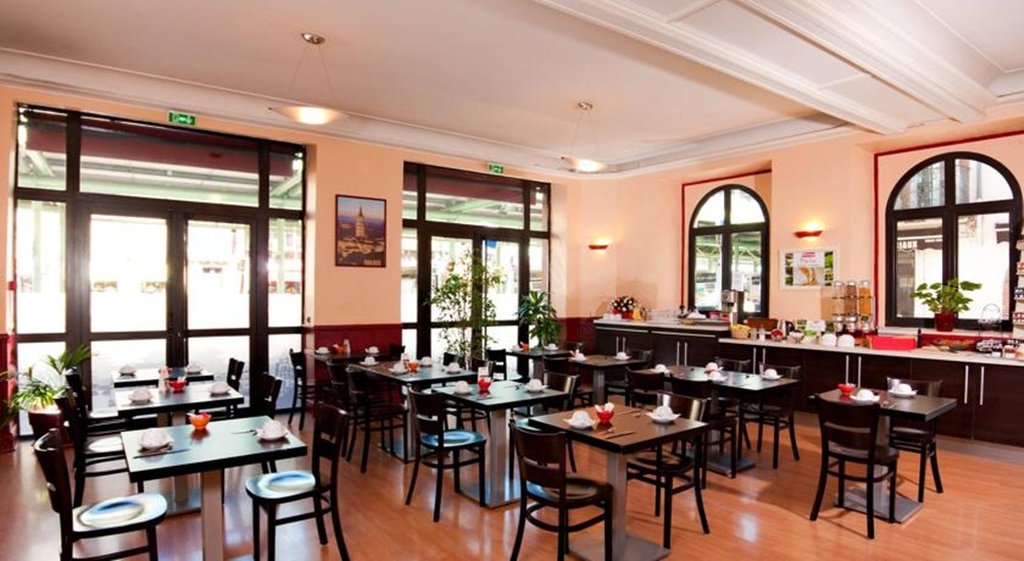 Le Clocher de Rodez Ex Quality Hotel Le Clocher de Rodez 43/59
