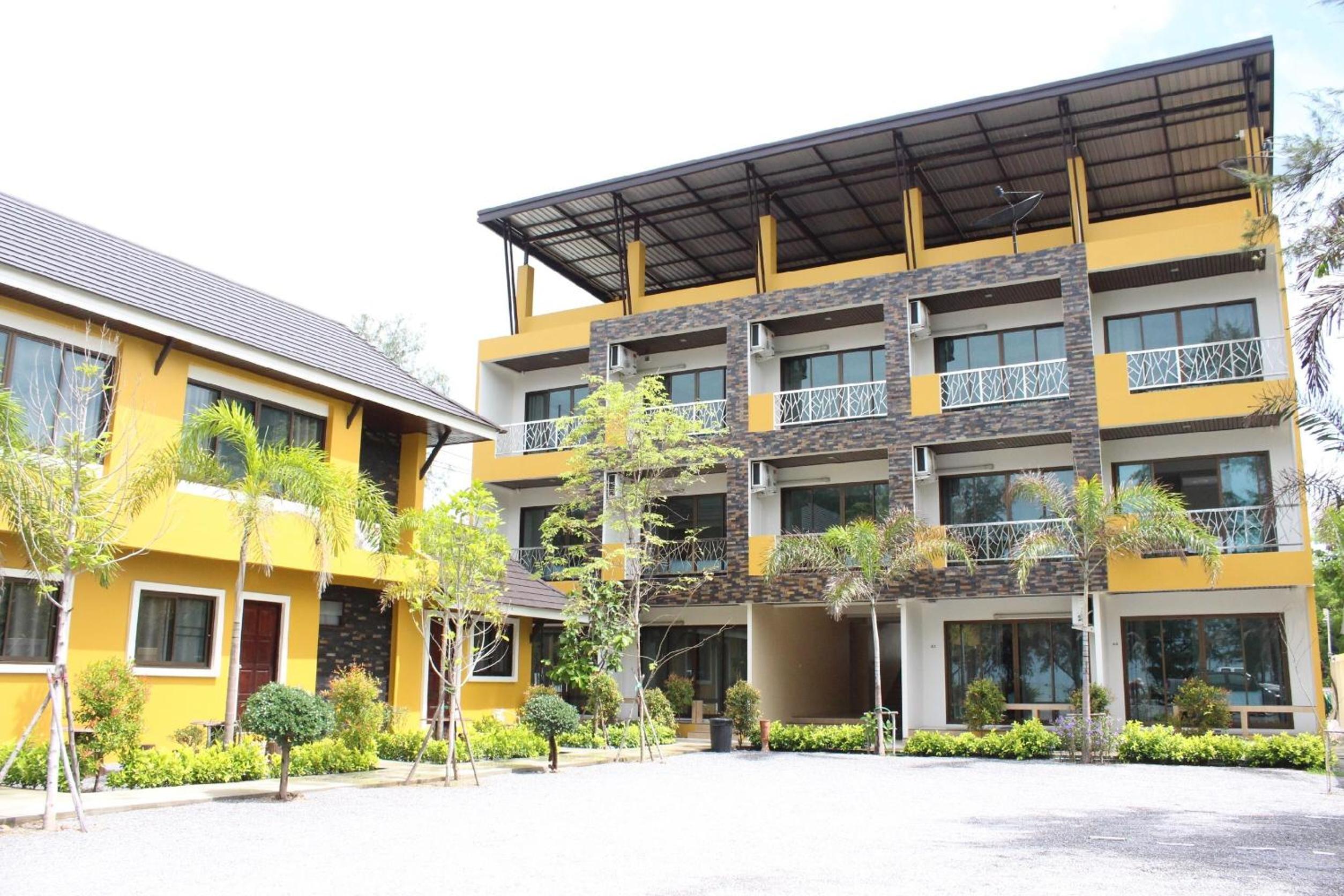Yellow House Rayong 1/41