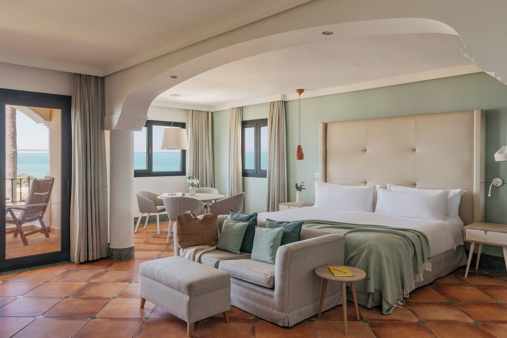Red Level, Sunset, Junior Suite