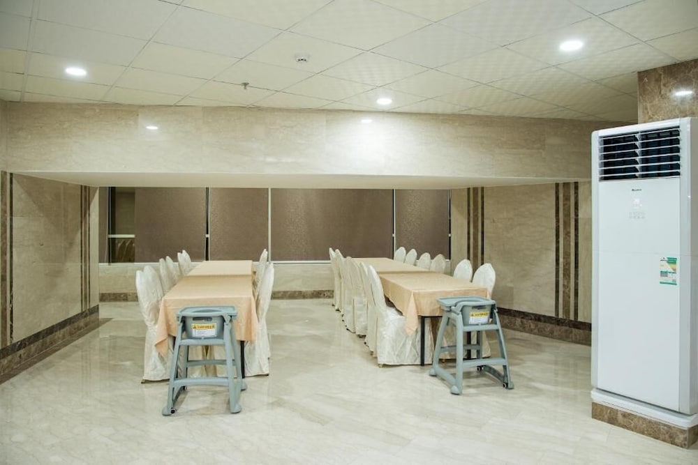 Mahd Al Resala 3 Hotel 44/47