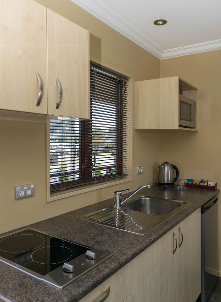 Blenheim Spa Motor Lodge 38/47