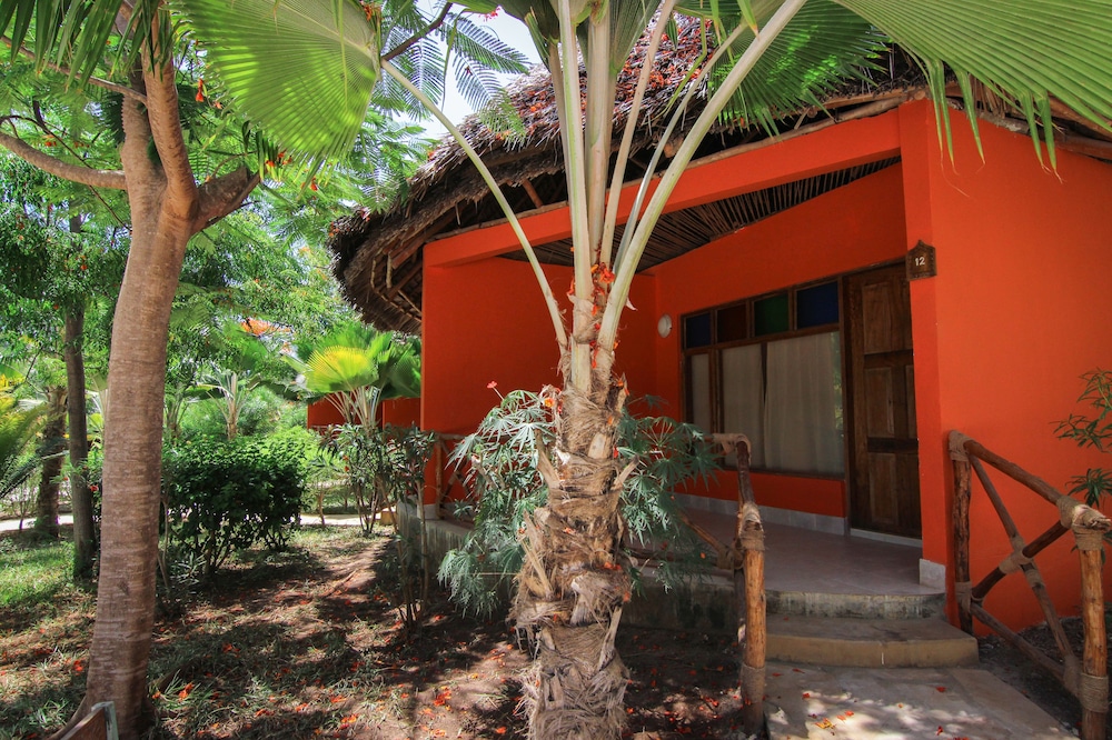 Spice Island Hotel and Resort 2/64