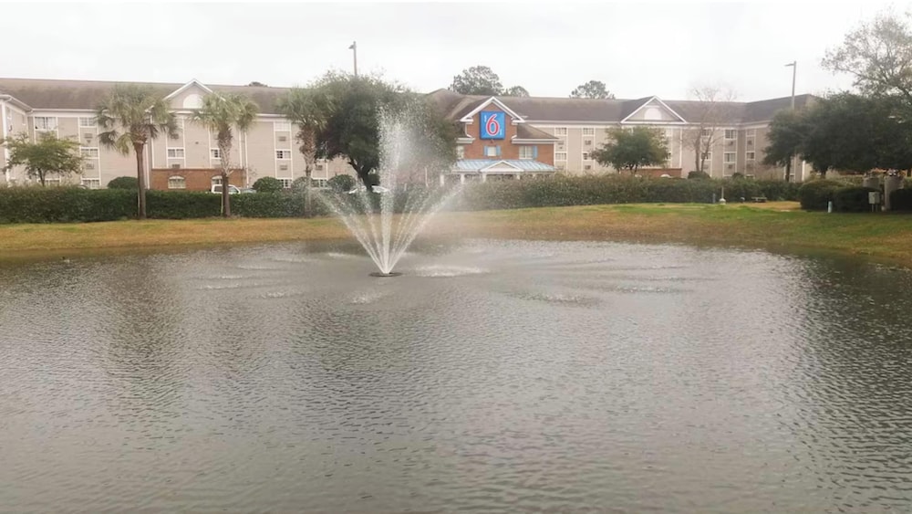 Studio 6 Extended Stay - Myrtle Beach, SC 51/60
