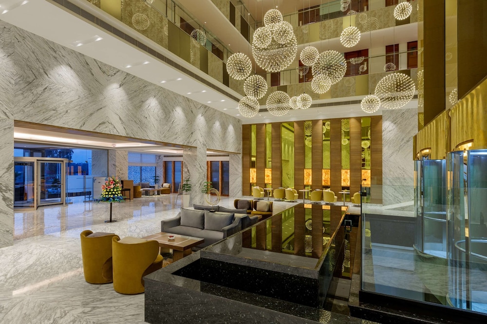 Viraj Sarovar Portico Jammu 28/48