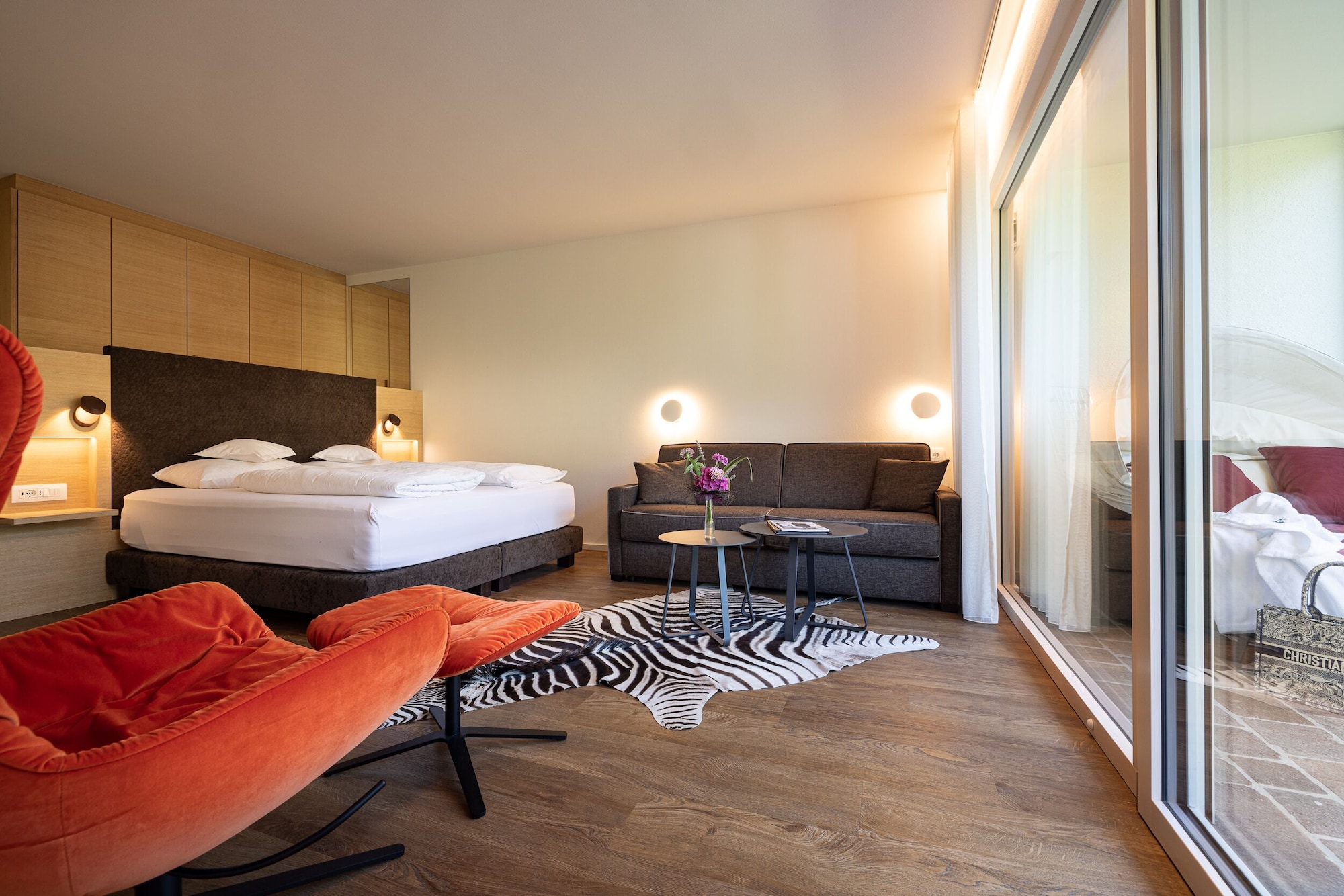 Gold, Deluxe, Apartment, Double Bed, Sofa, Annex