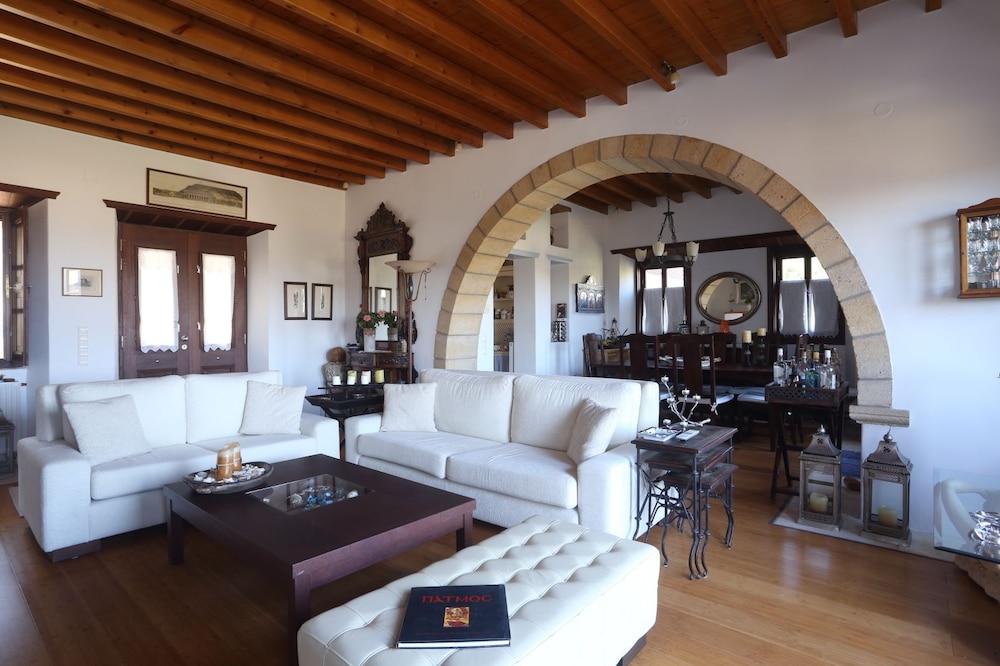 Patmos Exclusive Villas 26/50