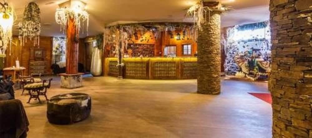 Hotel Principi Di Piemonte 6/49