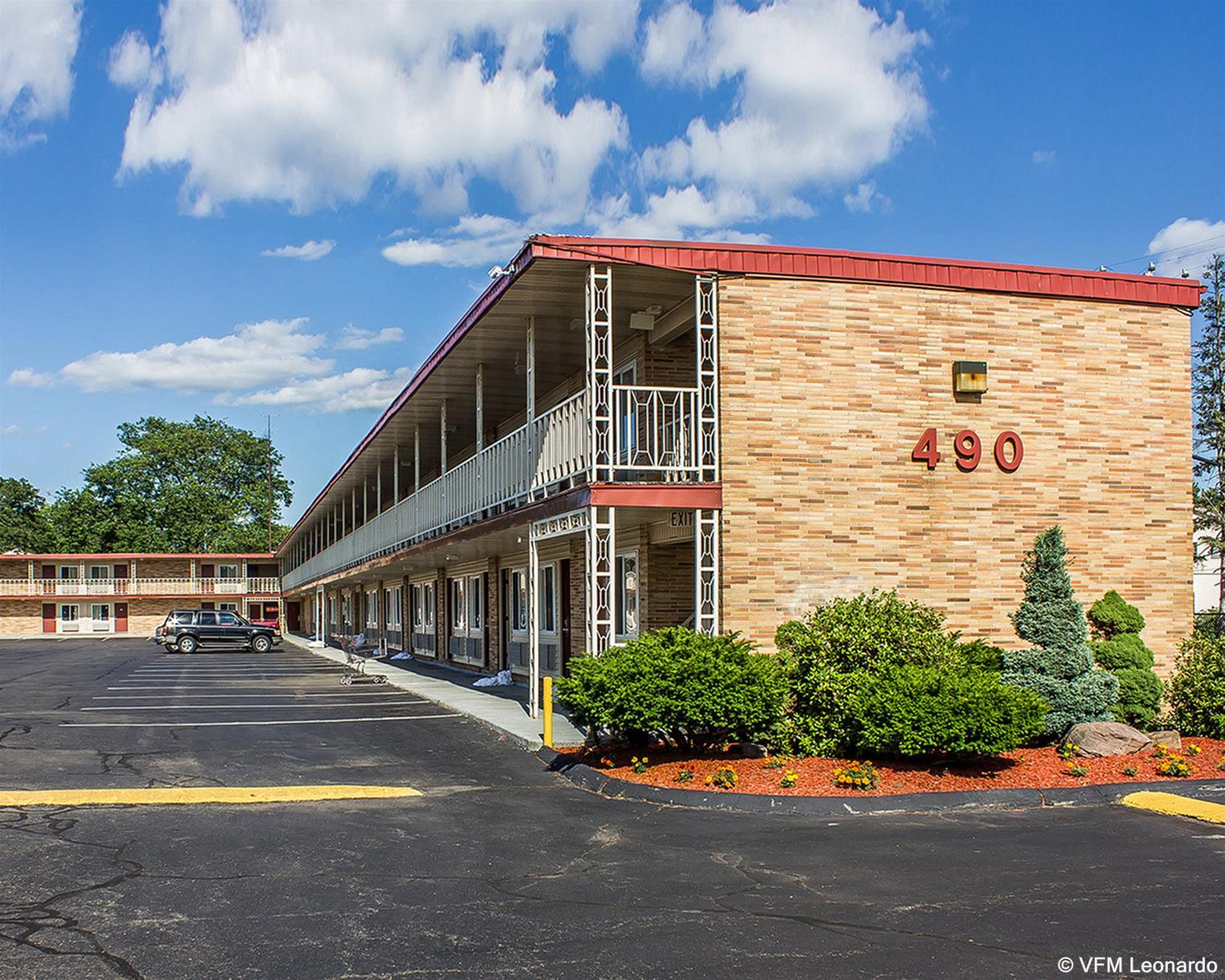 Economy Inn East Hartford CT 53/60