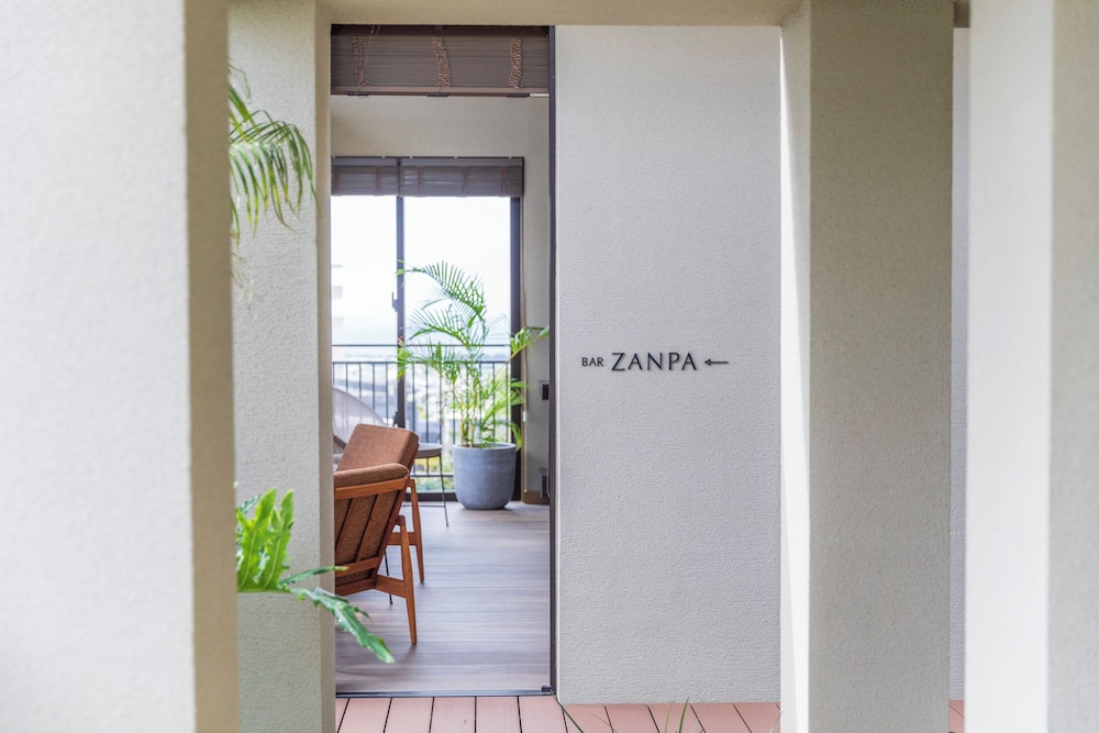Lobby at Glamday Style Hotel and Resort Okinawa Yomitan, YOMITAN - OKINAWA PREFECTURE