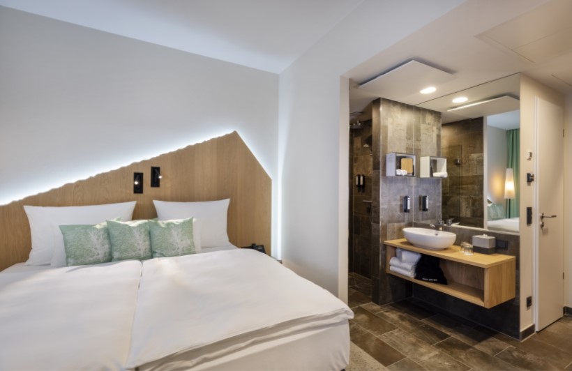 COMFORT, SINGLE, DOUBLE BED