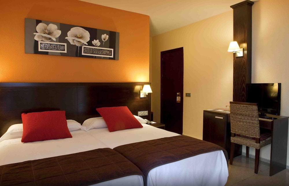 Hotel Itaca Colon 7/63