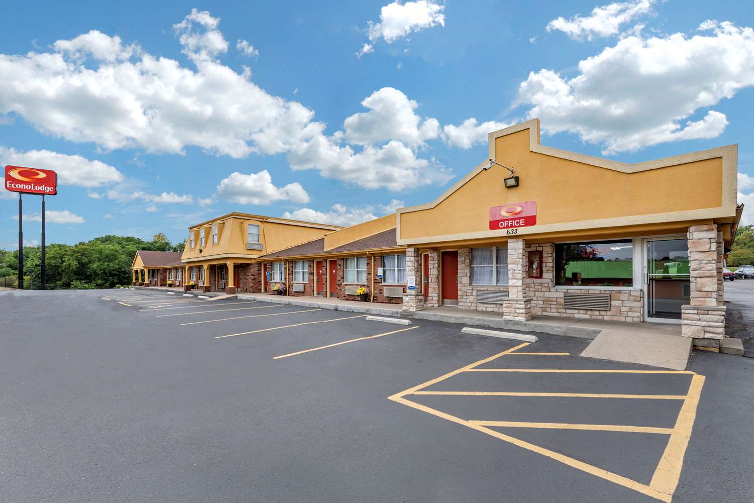 Econo Lodge Erlanger - Cincinnati Airport 18/18