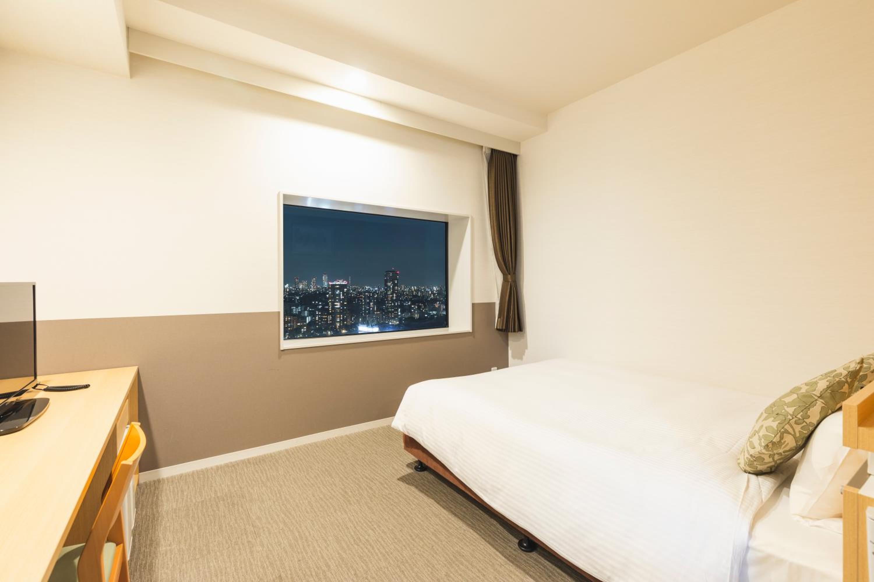غرفة بسرير كينج بإطلالة على المدينة، HOTEL Crown Hills Ueno Premier (ex Life Tree Ueno) 2/7