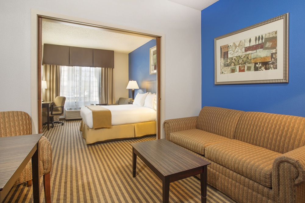 Holiday Inn Express Kalamazoo 19/47