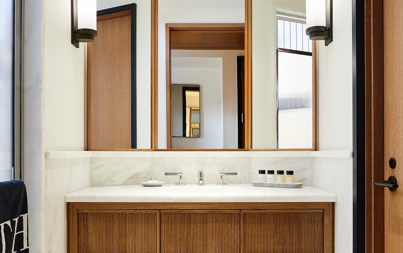 Shinola Hotel 50/50