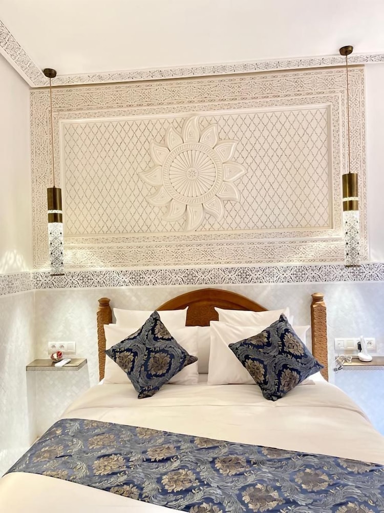 Lobby at Riad Dar Salima, MARRAKECH